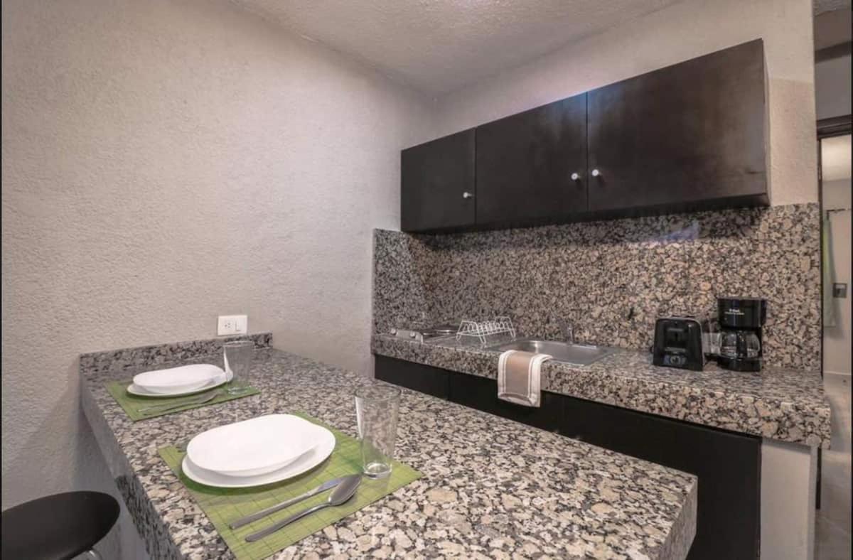 Mayan Caribe Apart-Hotel プレヤデルカーメン エクステリア 写真